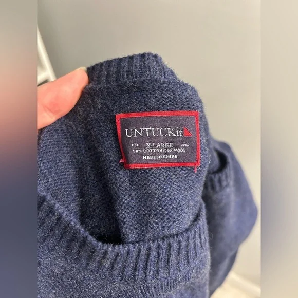 Untuckit men’s wool sweater - Picture 2 of 7